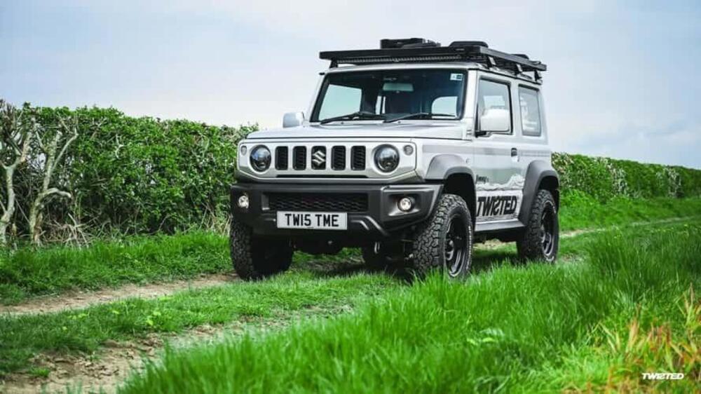 Suzuki Jimny Twisted: mini off-road dostal turbo. Ale za akú cenu?