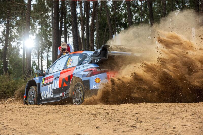 WRC26 #06 Portugalsko, D1. Oliver Solberg prvým lídrom návratu WRC do Európy [GALÉRIA]